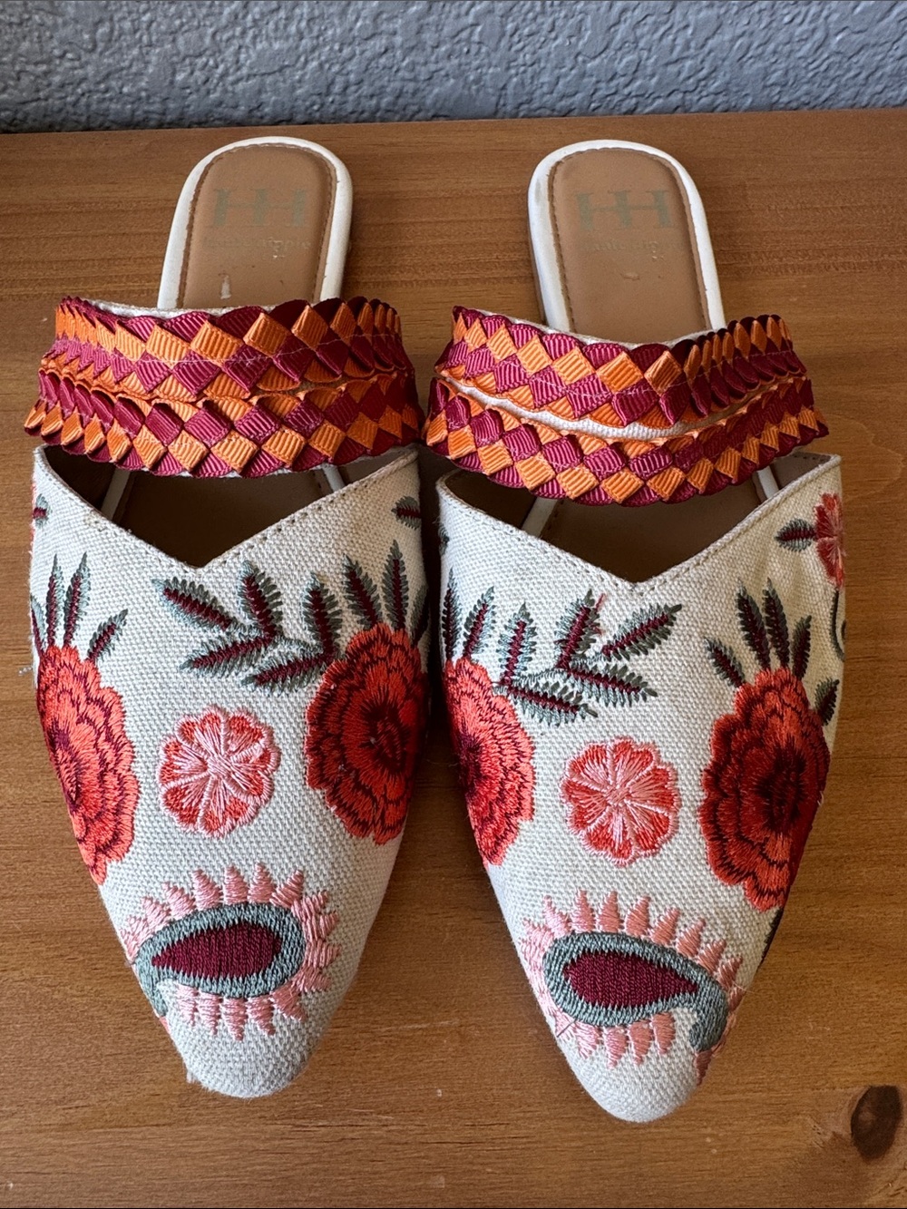 Anthropologie dupes. Haute Hippie Embroidered Slip-On Mules size 7.5